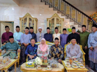 沈桂贤向查米拉贺节